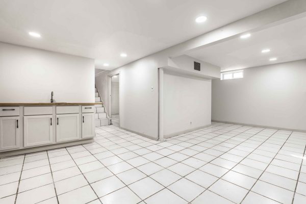 4605 Farrington Ave-22